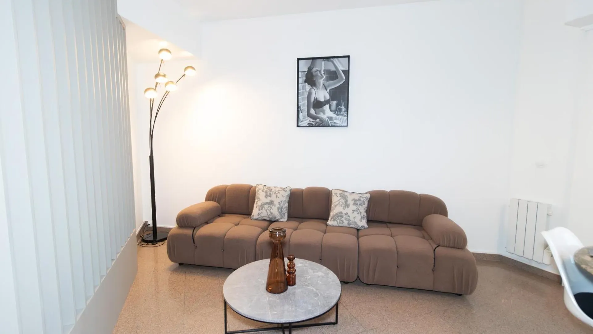 Apartment Pere Lachaise By Studio Prestige Paris