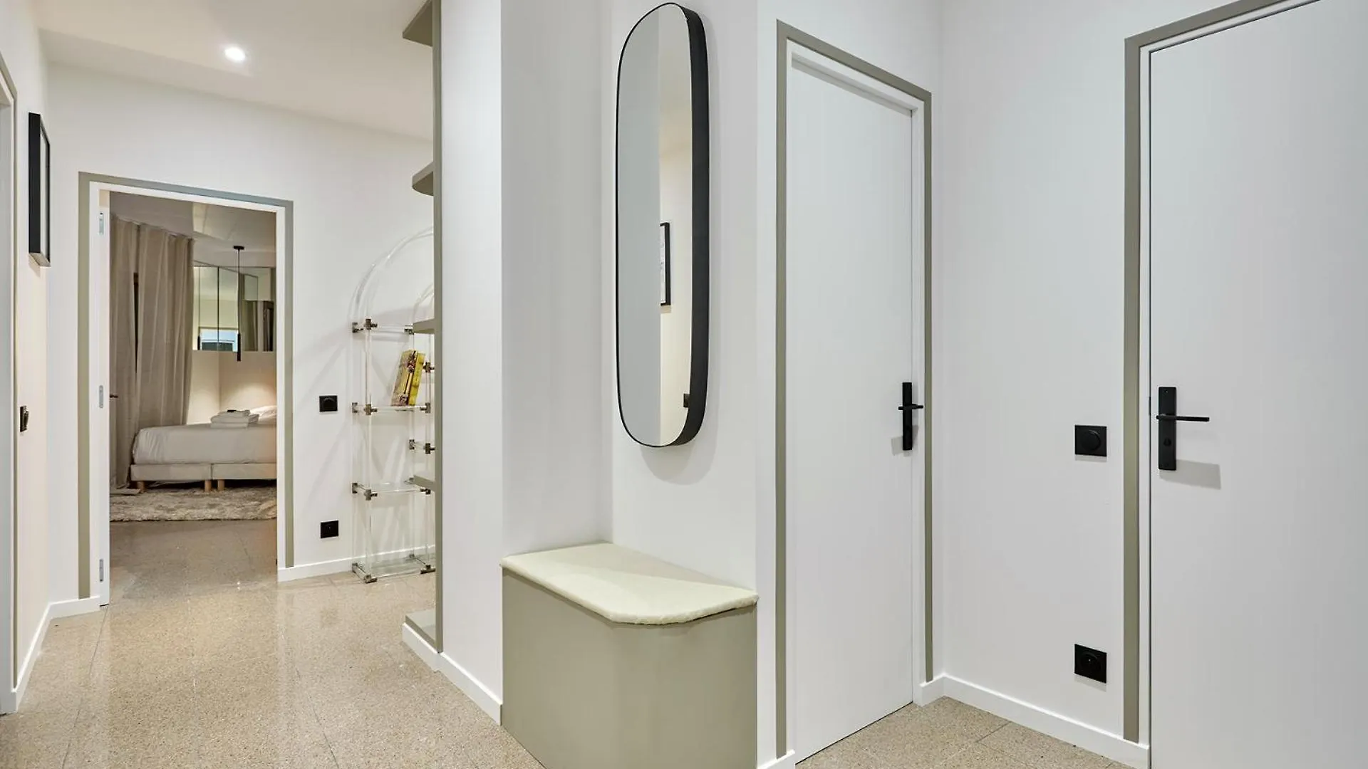 Apartment Pere Lachaise By Studio Prestige Paris